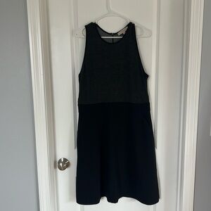 Gray loft dress with pockets